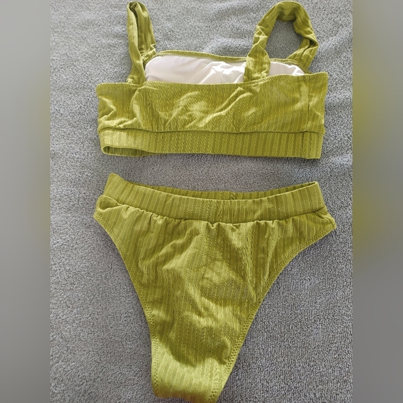 Green Ribbed Two-Piece Swimsuit Size M, New In Bag - Picture 3 of 4